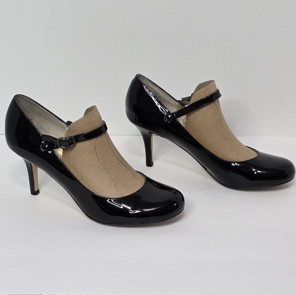 Steve Madden Luvvy Black Patent Leather Mary Jane Heel Shoe Women Size 8.5